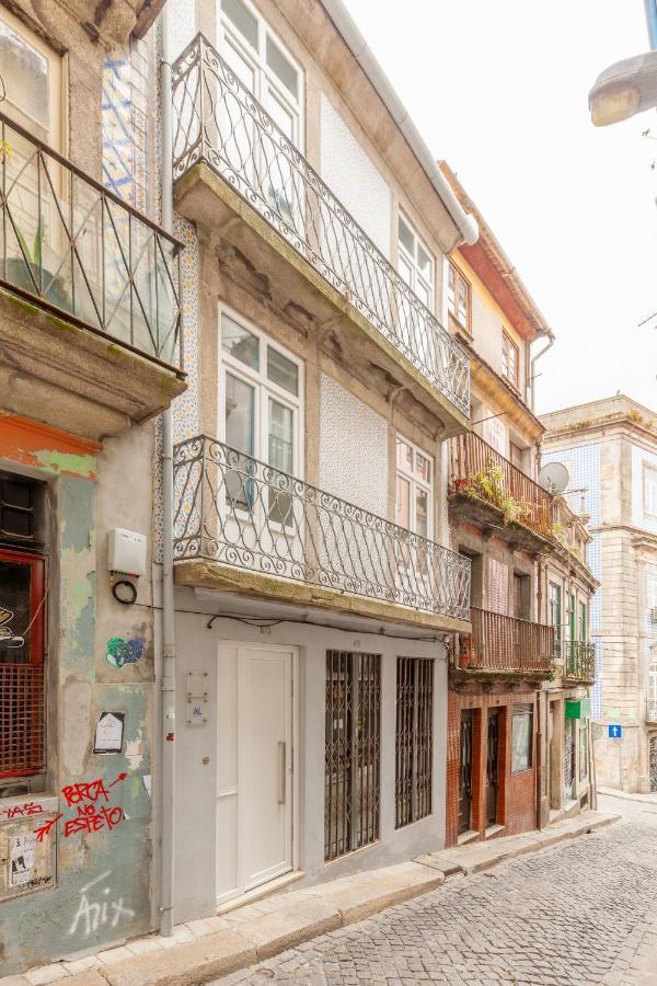 Villa Apartments & Suites Porto Bagian luar foto