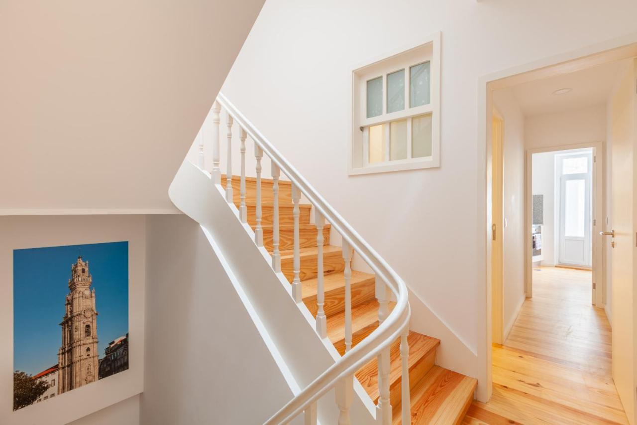 Villa Apartments & Suites Porto Bagian luar foto